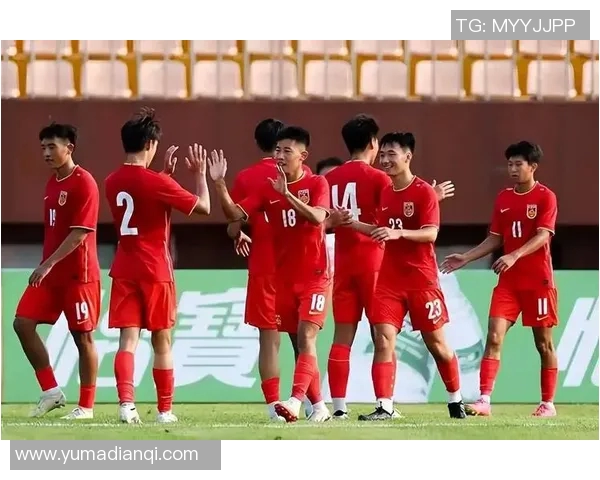 中国帅气足球星二代崛起,继承父辈荣耀展现未来新希望 中国帅气足球星二代崛起,继承父辈荣耀展现未来新希望