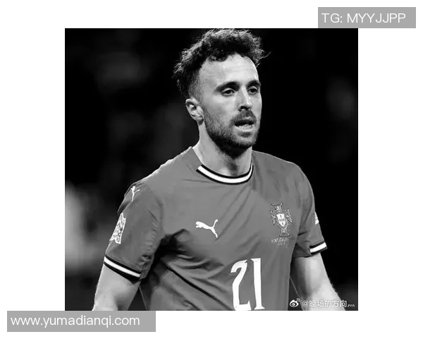 足球巨星不幸去世引发全球球迷深切哀悼体育界痛失传奇人物